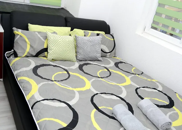Simona Apartman